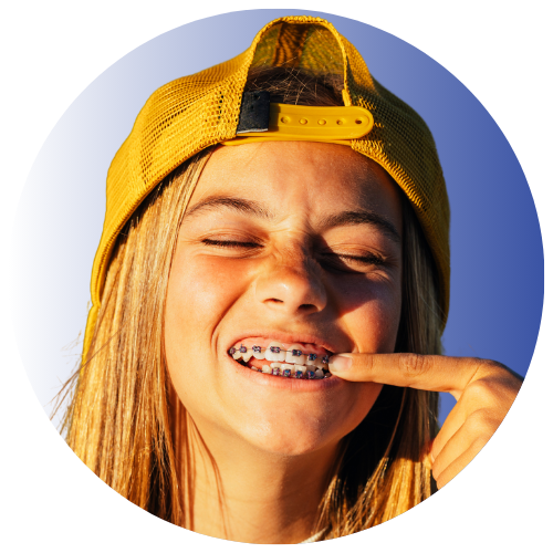 teen girl experiencing wire irritation seeking an emergency orthodontist